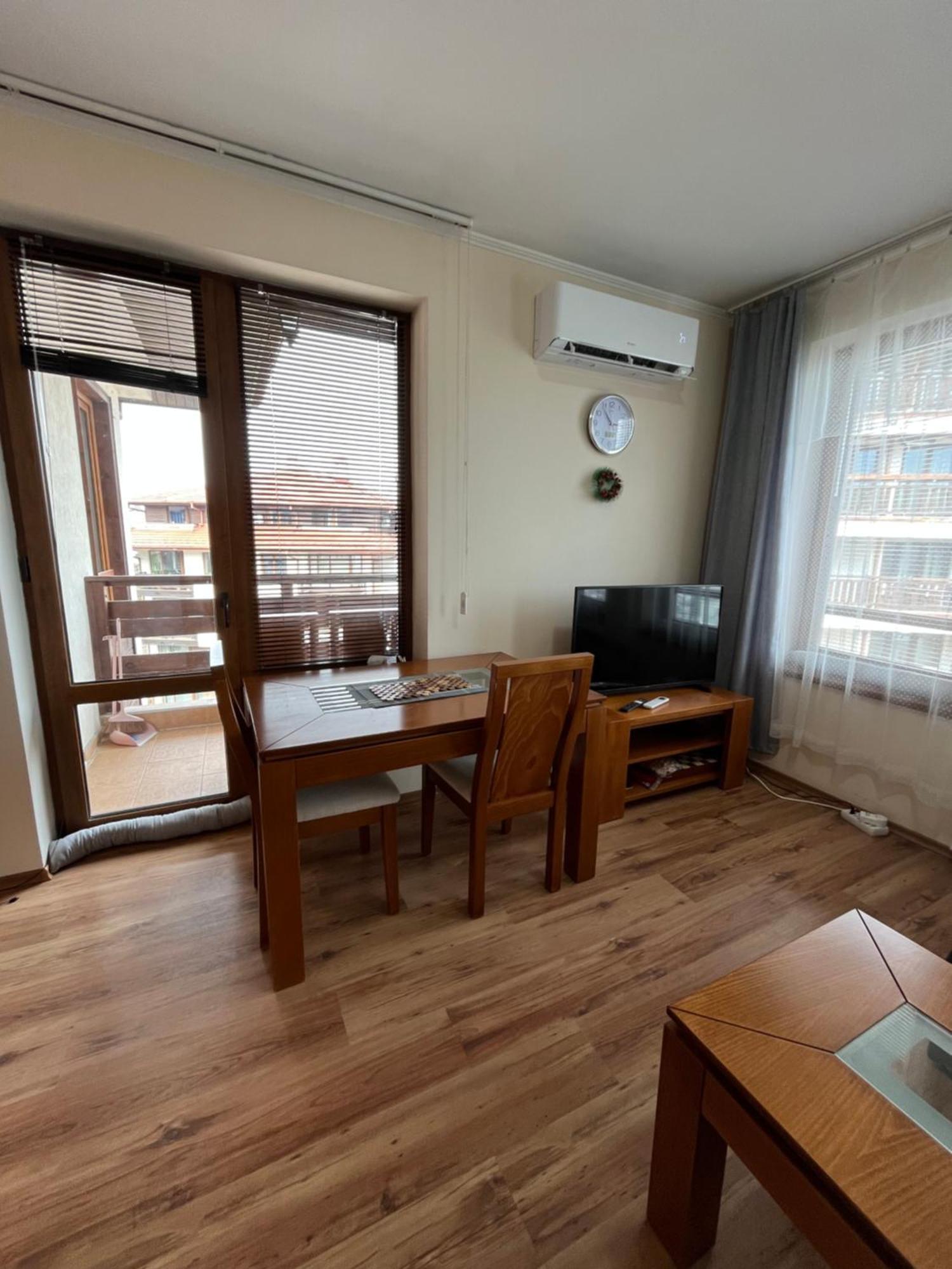 Ski Zone At Gondola, Warm And Cosy, Wifi, Ac, Netflix, Perfect One Bedroom Appartment, Beautiful View บันสโก ภายนอก รูปภาพ
